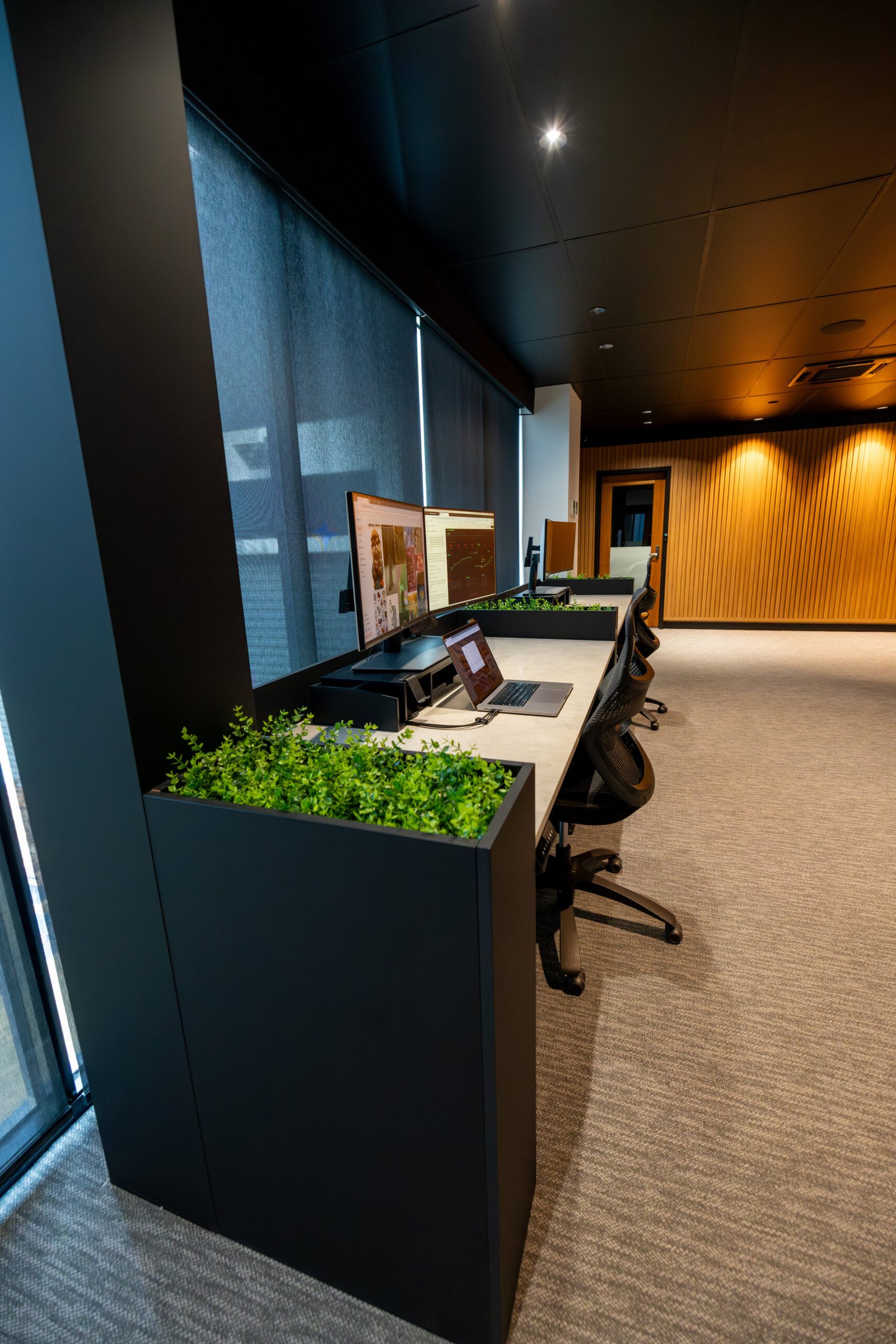 Flow Floor